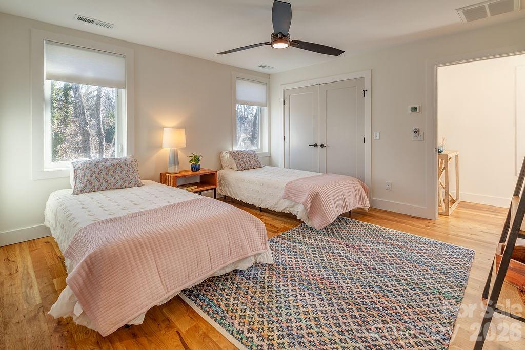 21 Orrinel Way — Asheville