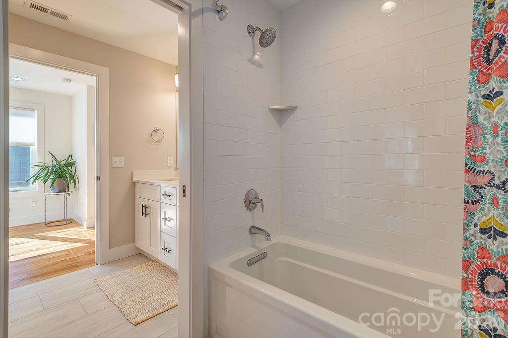 21 Orrinel Way — Asheville