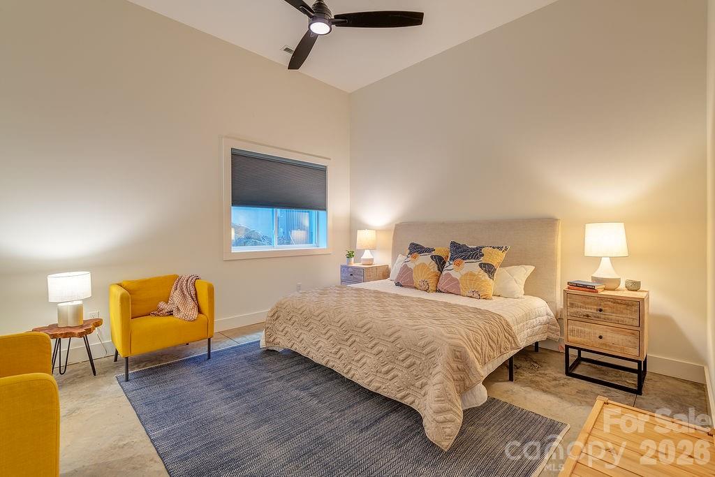 21 Orrinel Way — Asheville