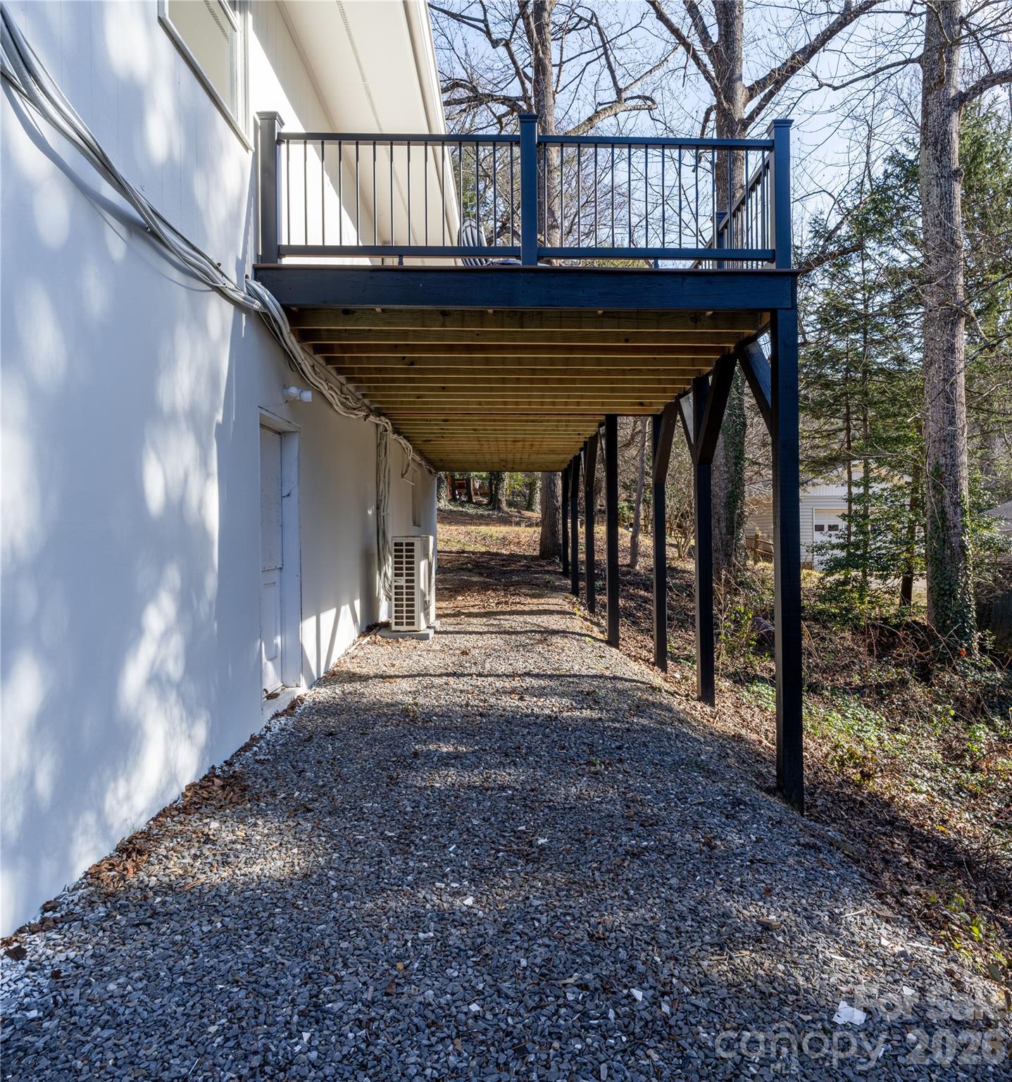 104 Disosway Street — Black Mountain