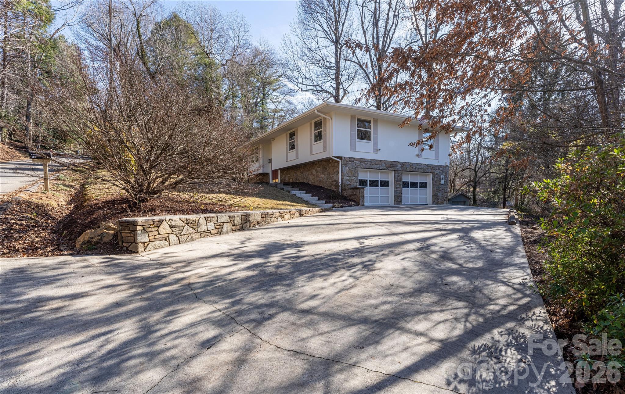104 Disosway Street — Black Mountain
