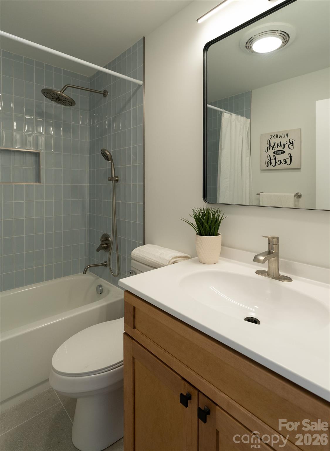 104 Disosway Street — Black Mountain