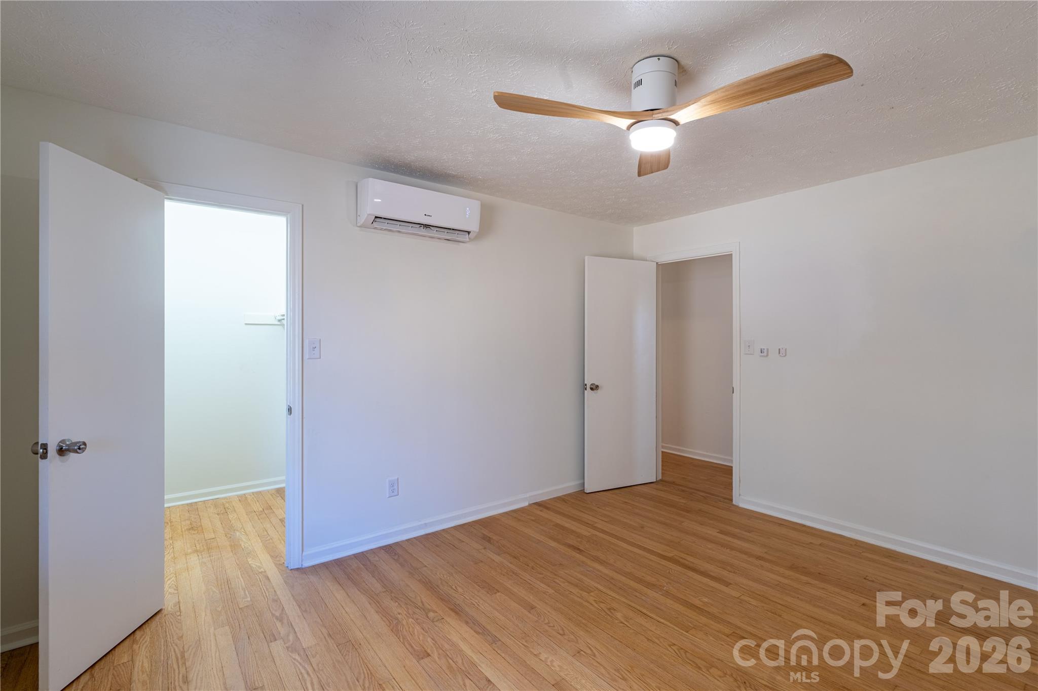 104 Disosway Street — Black Mountain