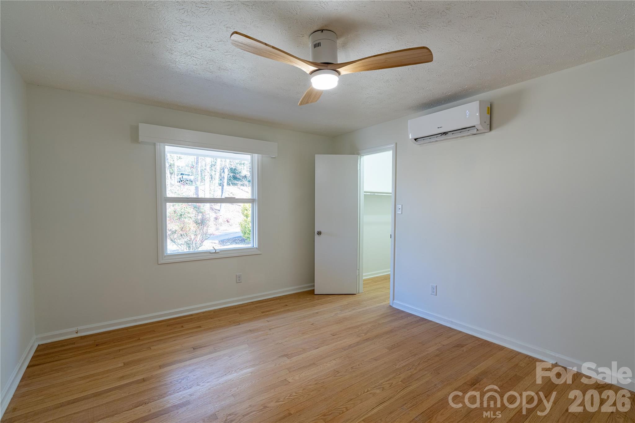 104 Disosway Street — Black Mountain