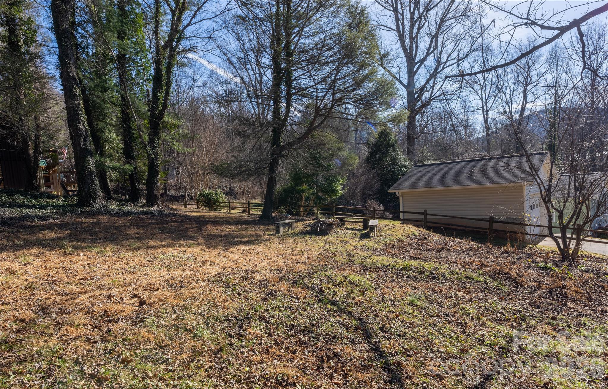 104 Disosway Street — Black Mountain