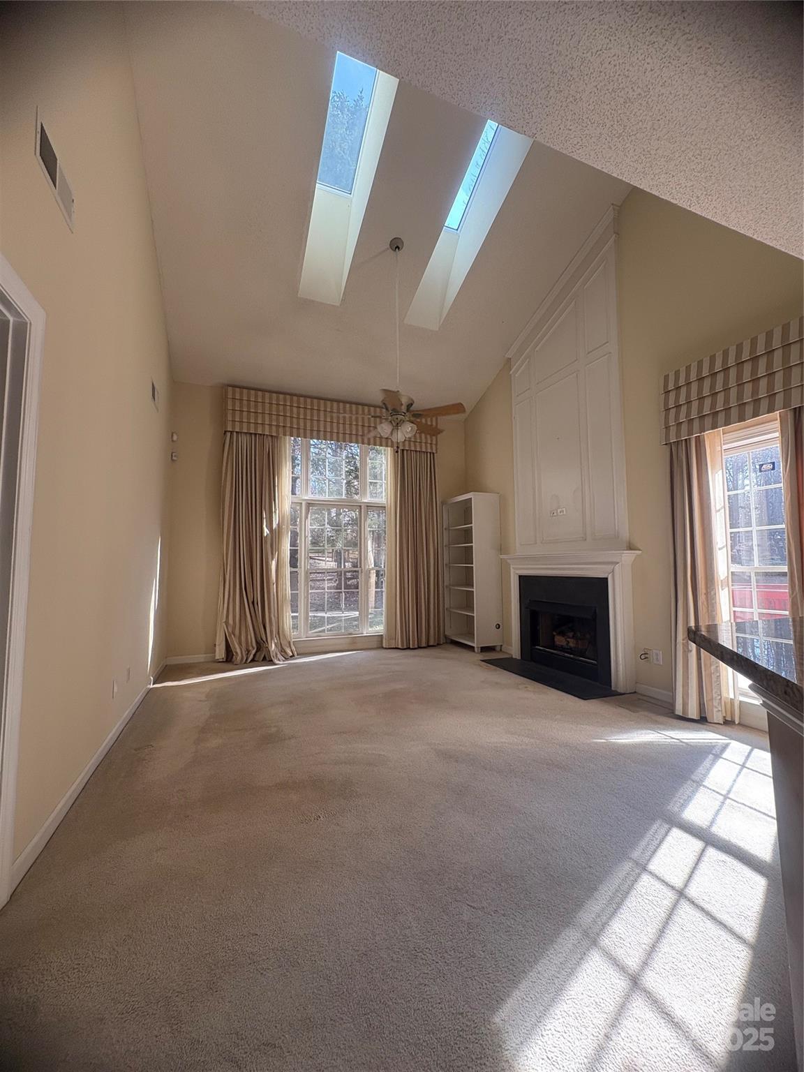 5828 Swanston Drive — Charlotte