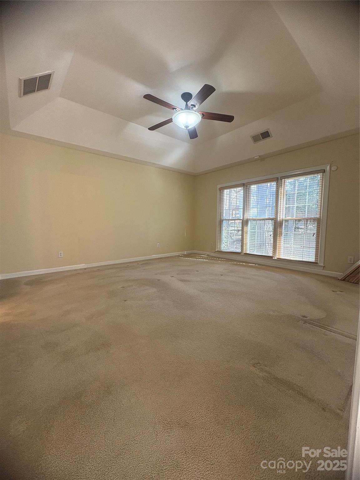 5828 Swanston Drive — Charlotte