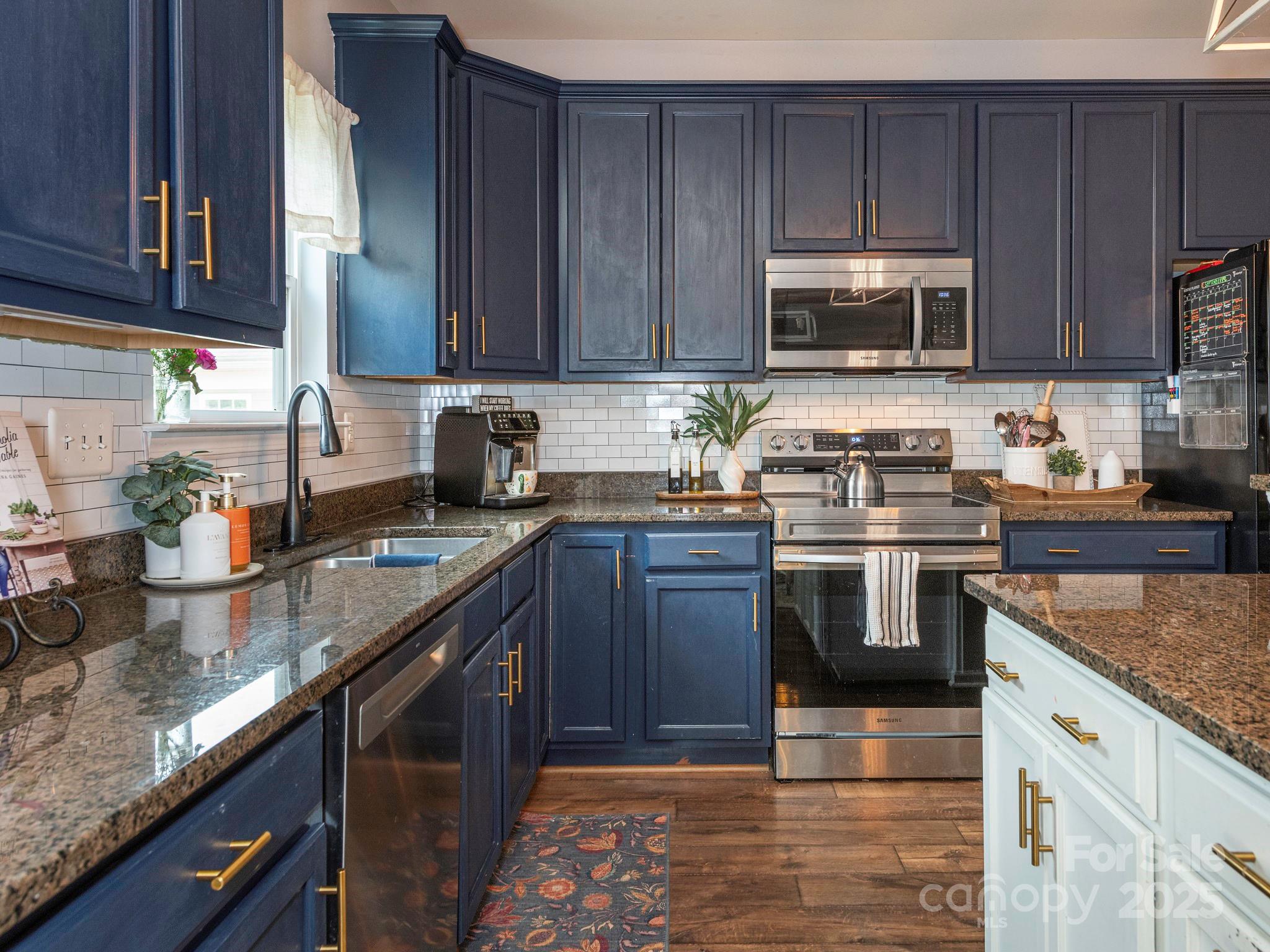 8208 Stourhead Gardens Lane — Waxhaw