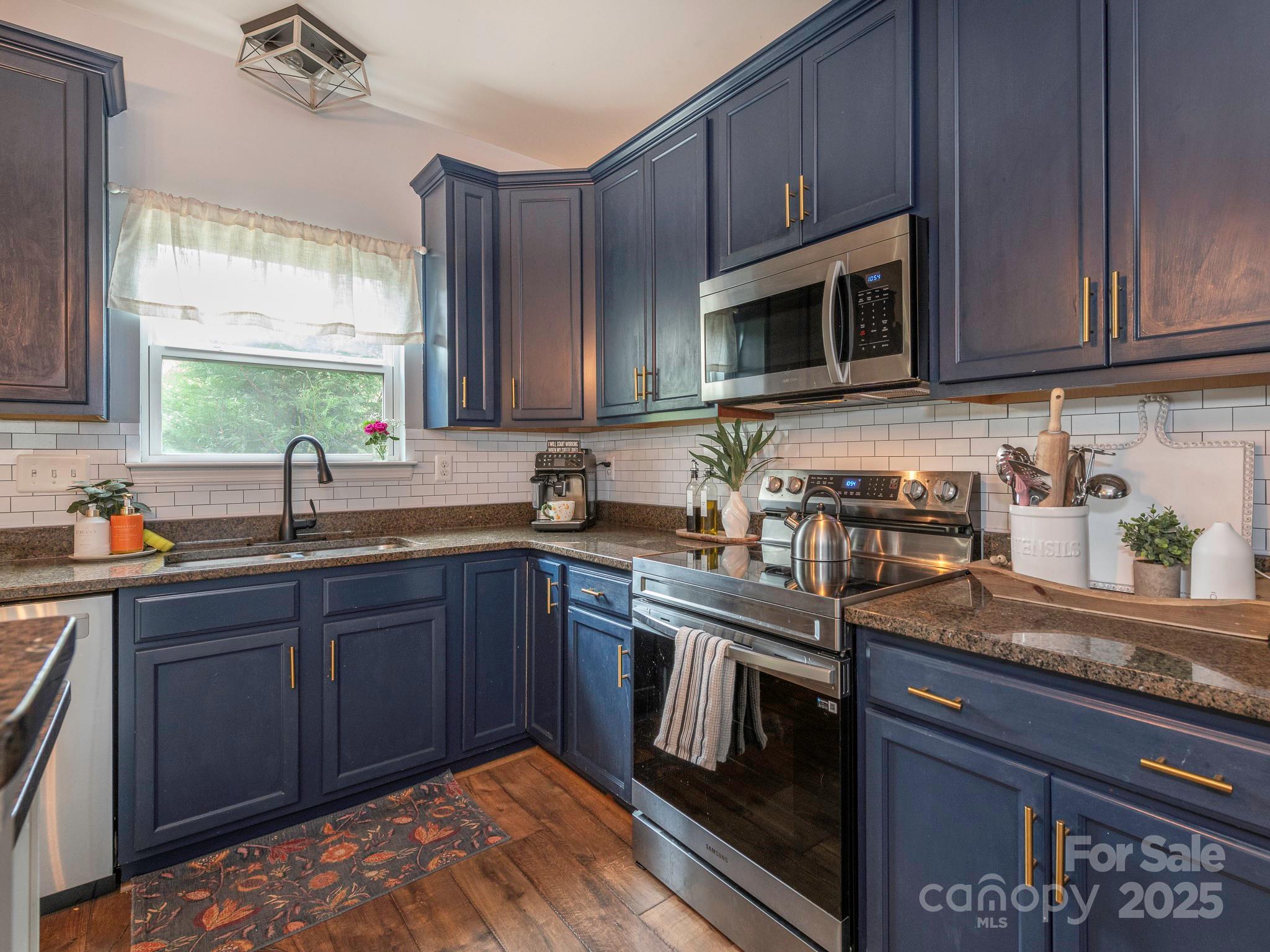 8208 Stourhead Gardens Lane — Waxhaw