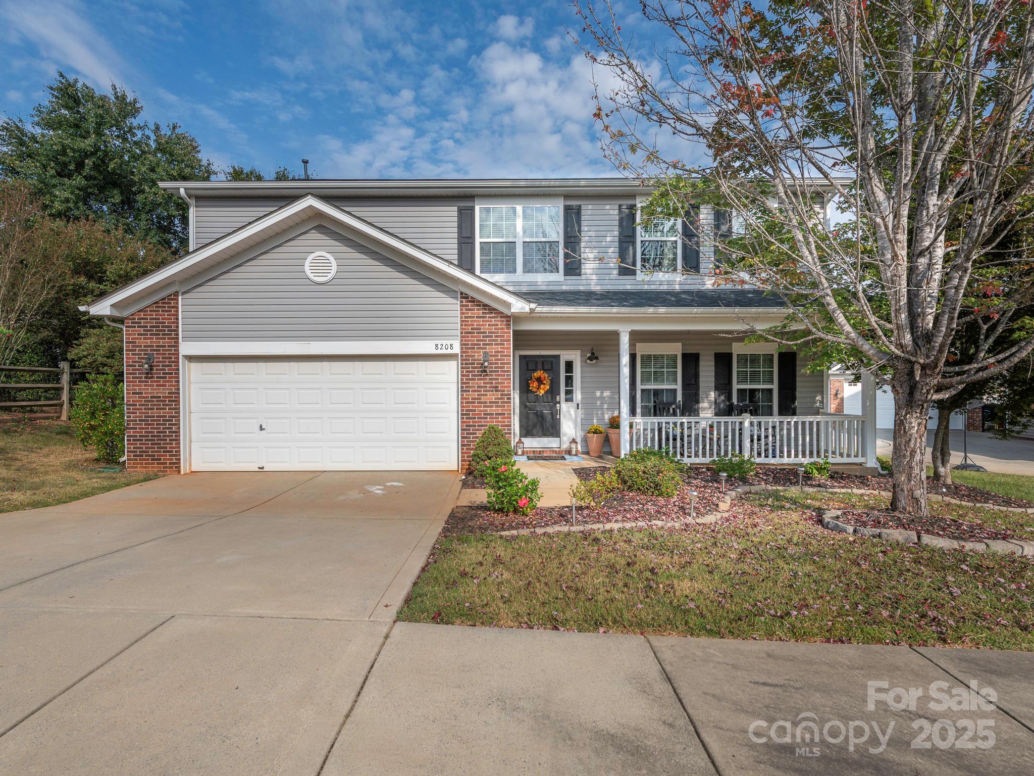 8208 Stourhead Gardens Lane — Waxhaw