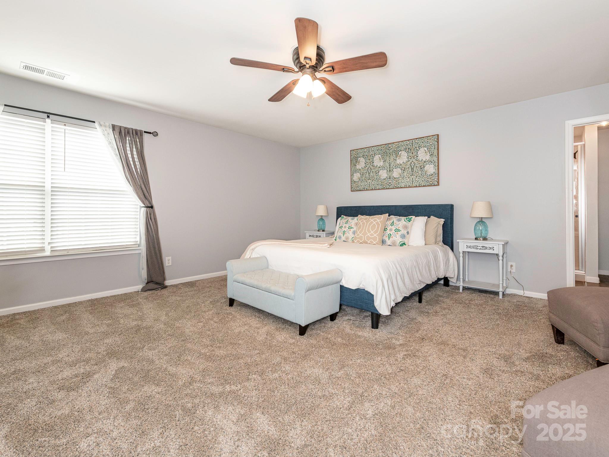 8208 Stourhead Gardens Lane — Waxhaw