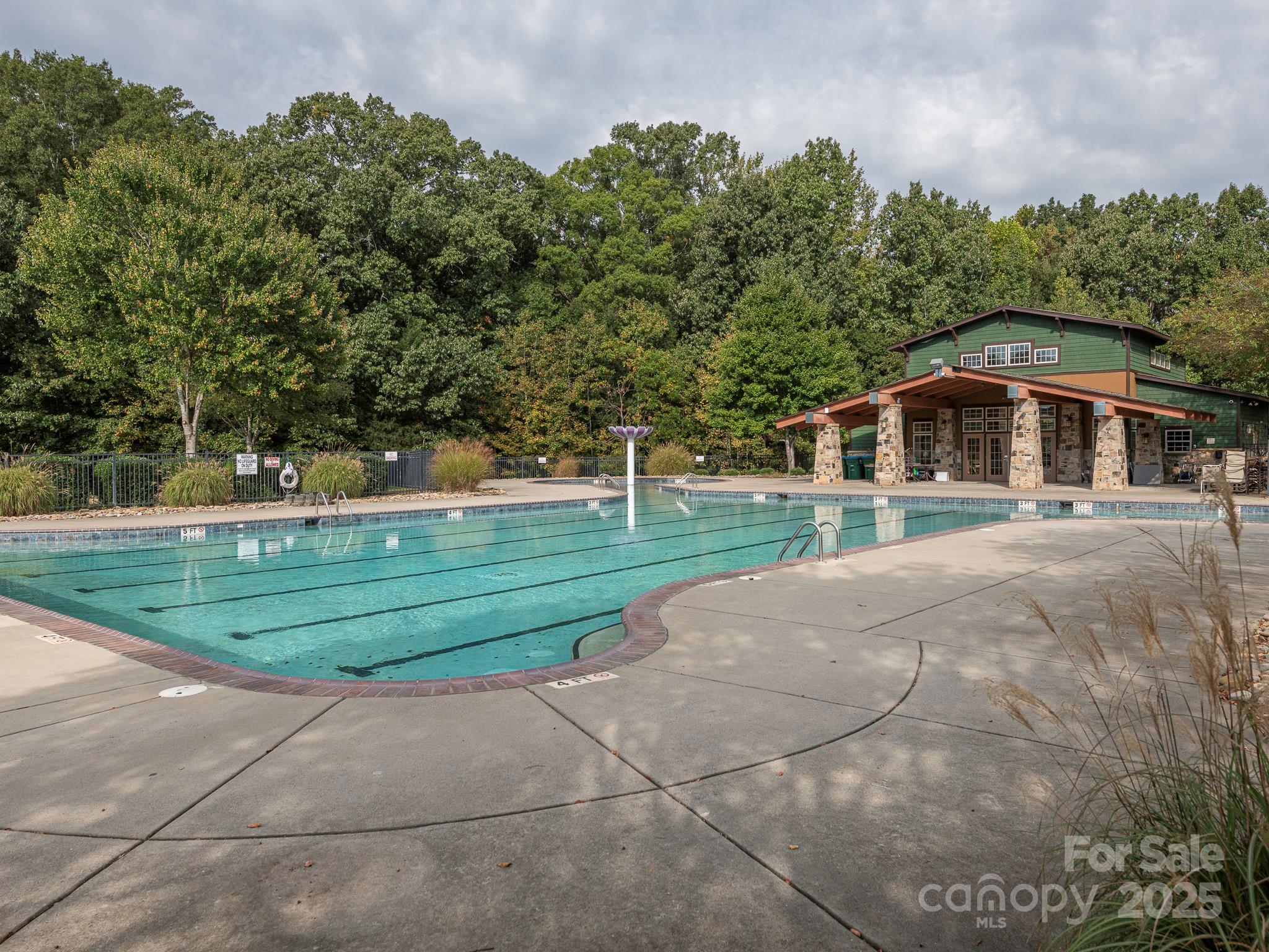 8208 Stourhead Gardens Lane — Waxhaw