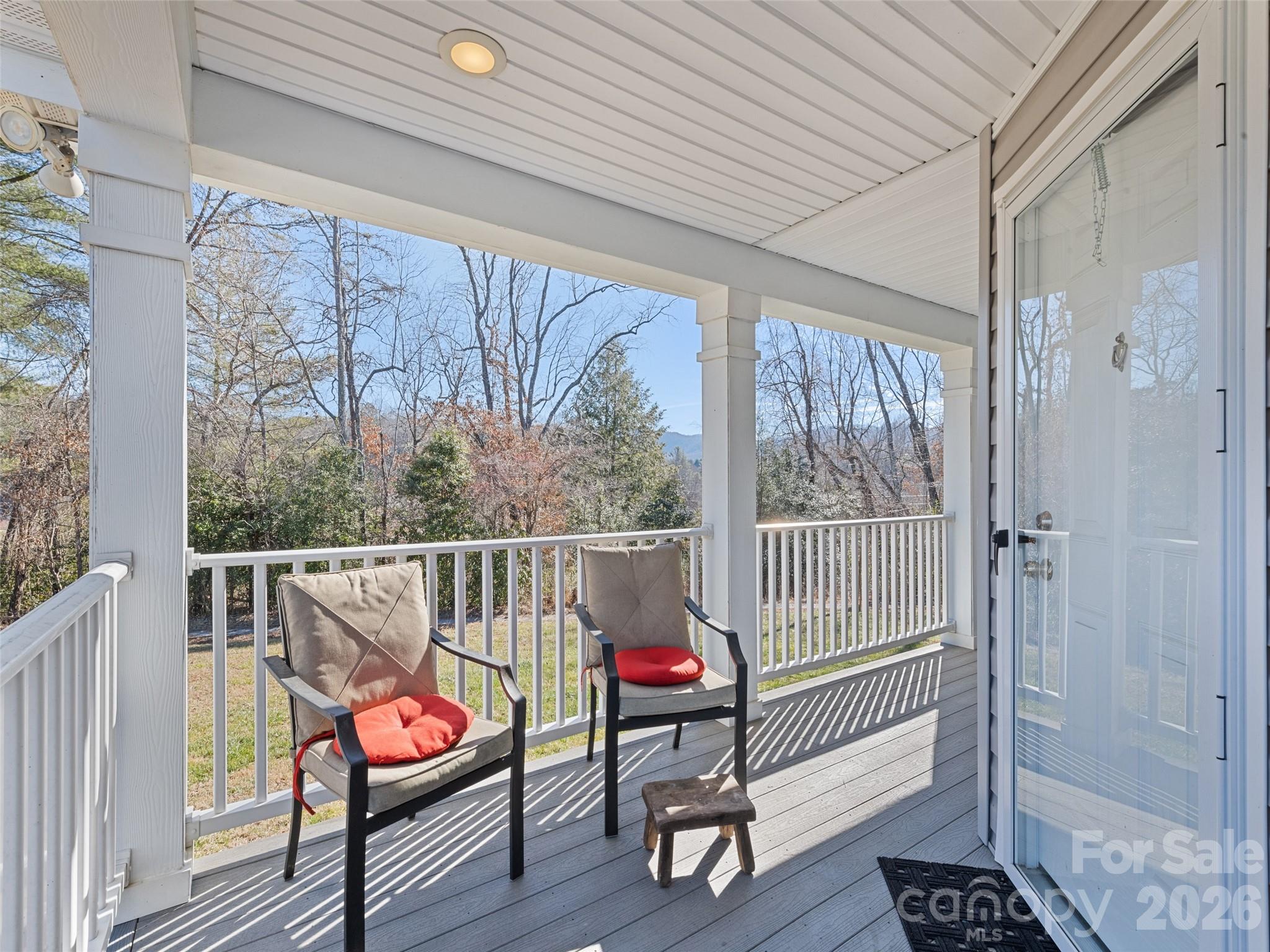 10 Enochs Way — Fletcher