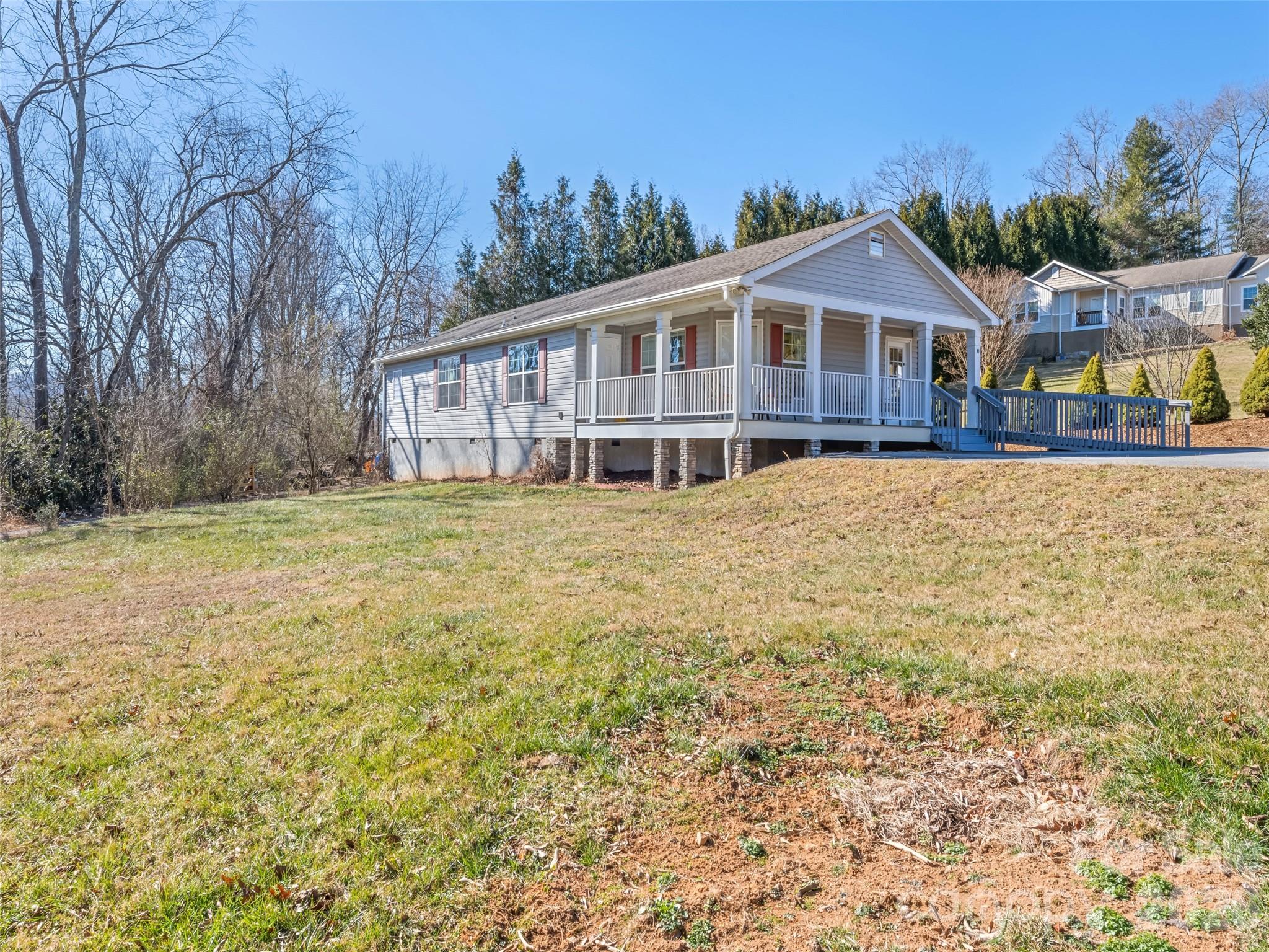 10 Enochs Way — Fletcher