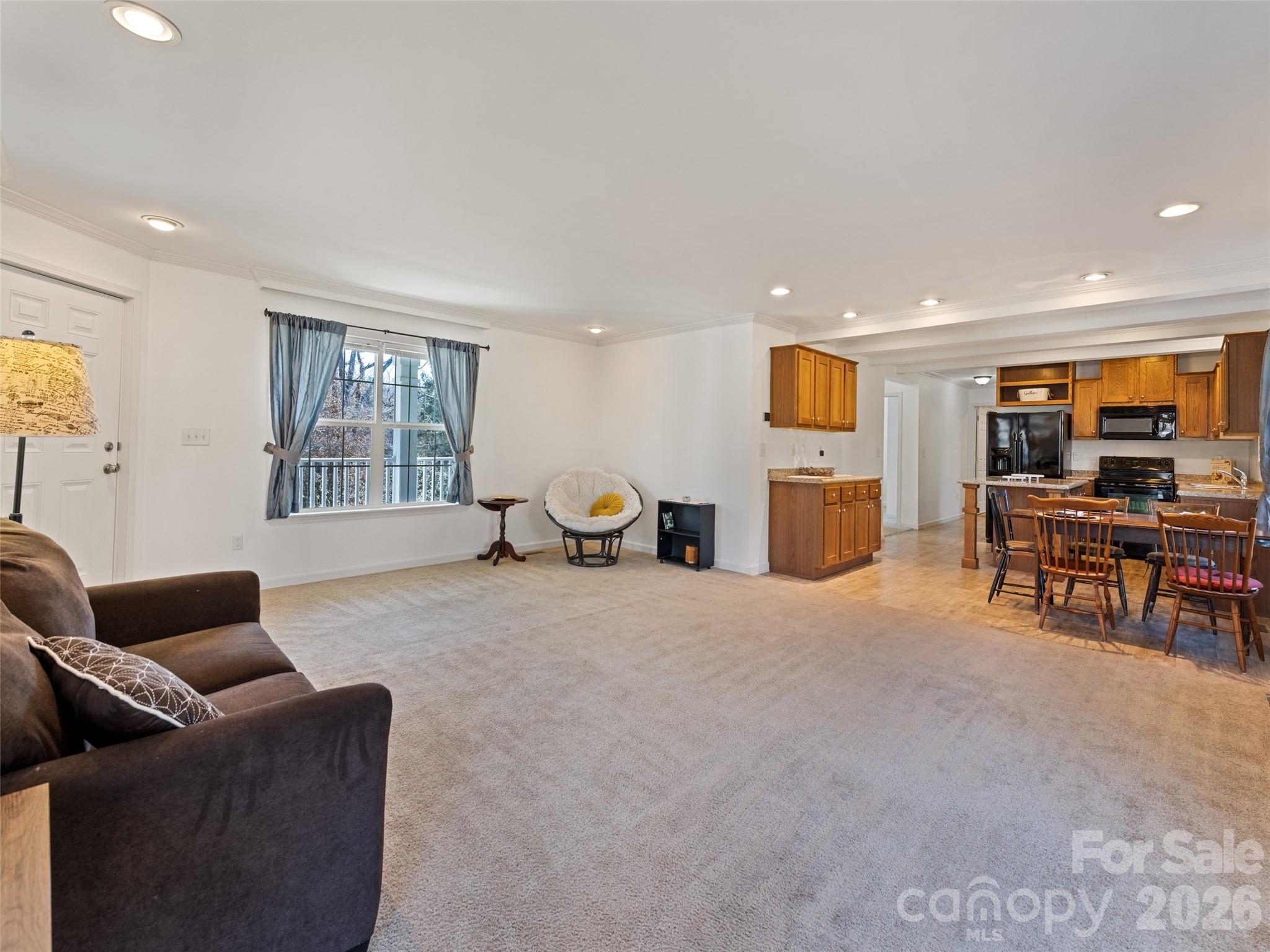 10 Enochs Way — Fletcher