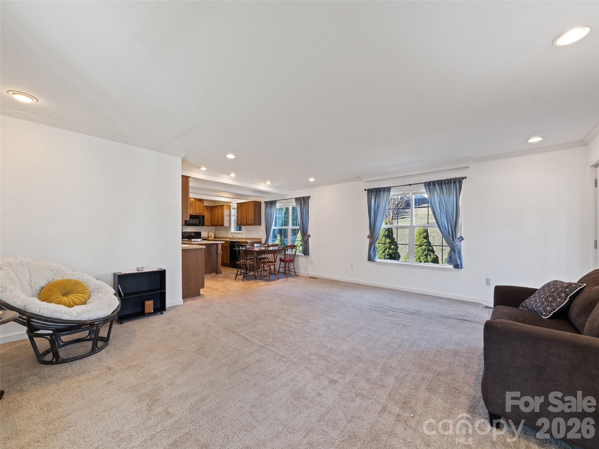 10 Enochs Way — Fletcher