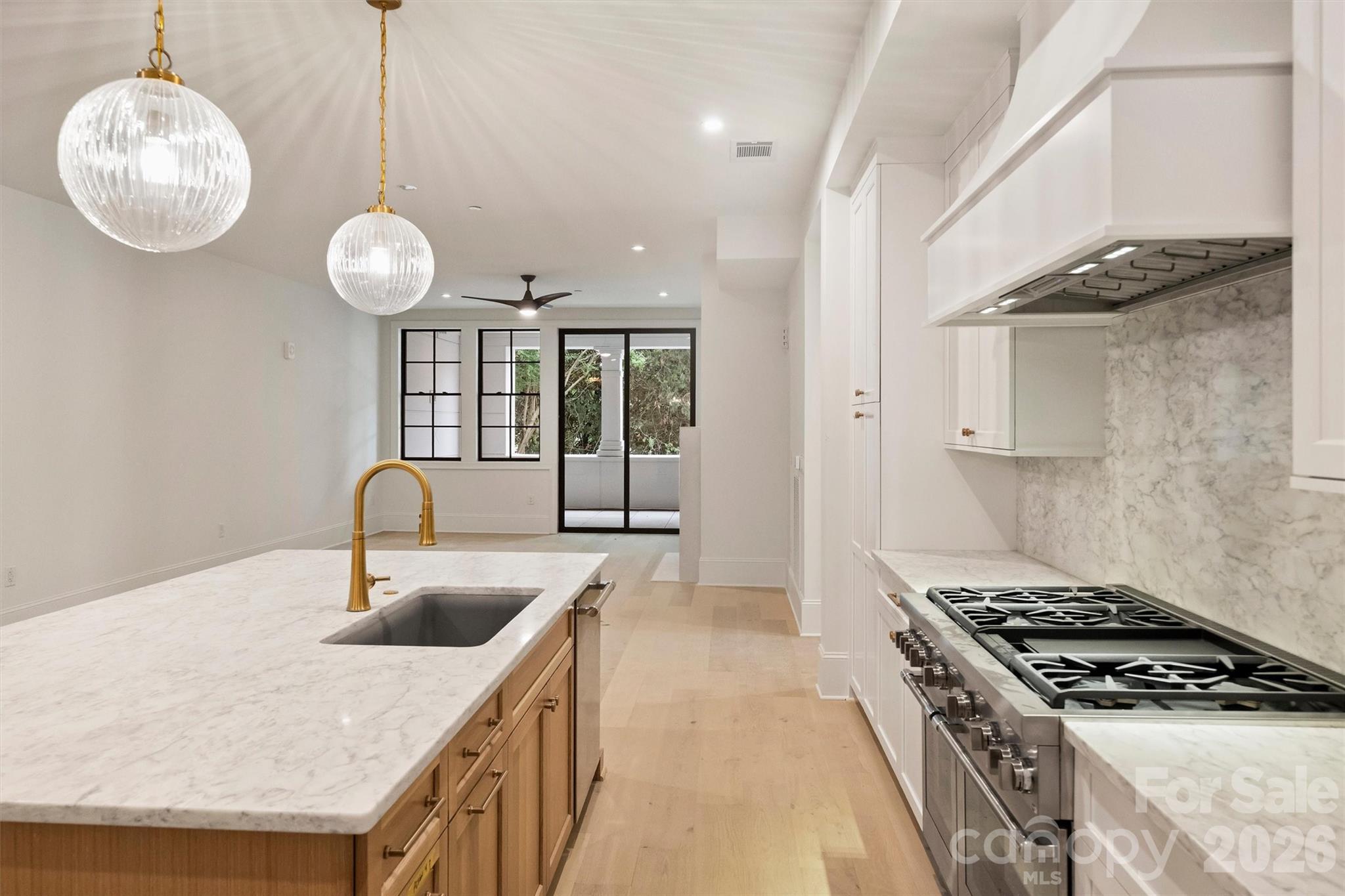 409 Queens Road #304 — Charlotte