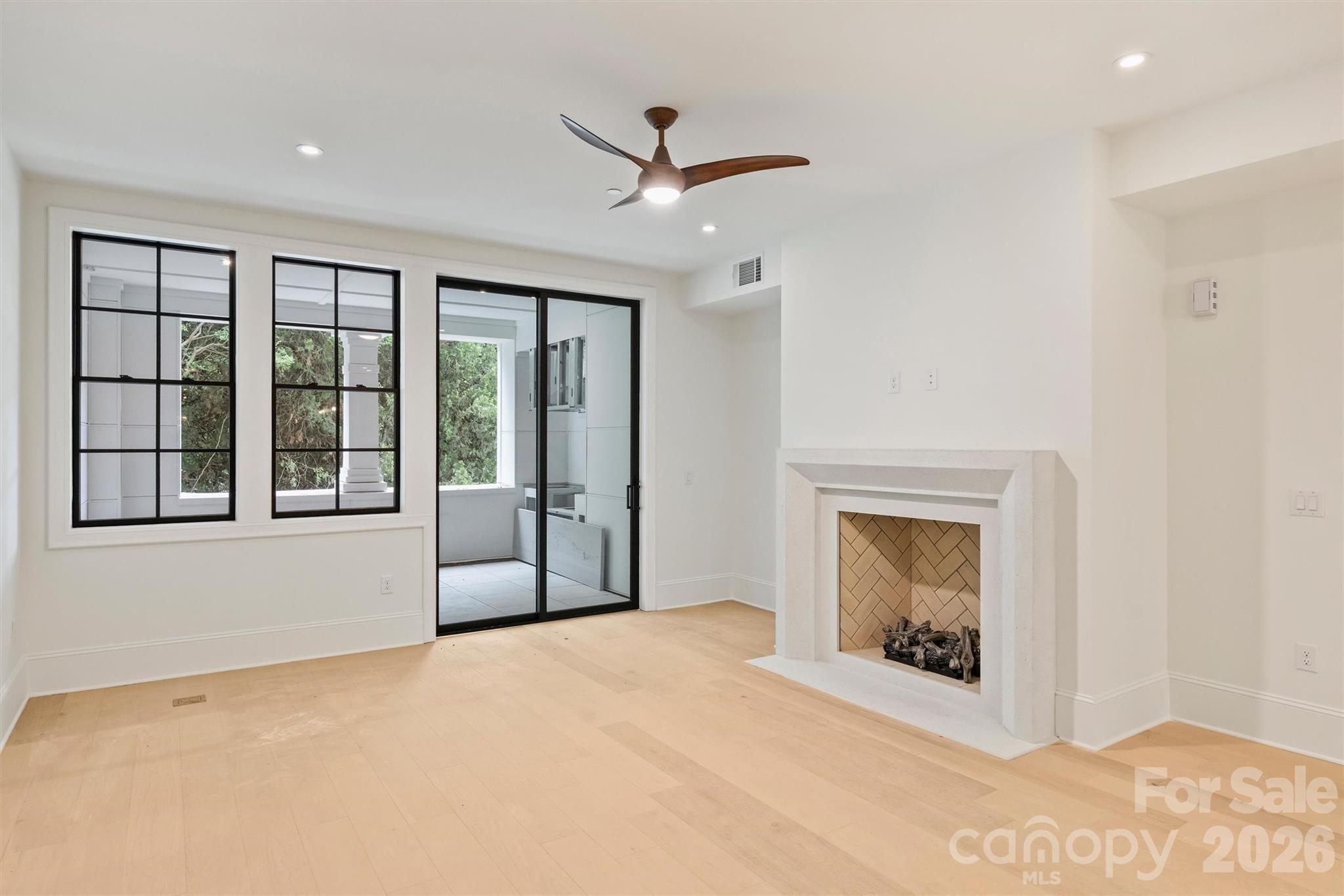 409 Queens Road #304 — Charlotte