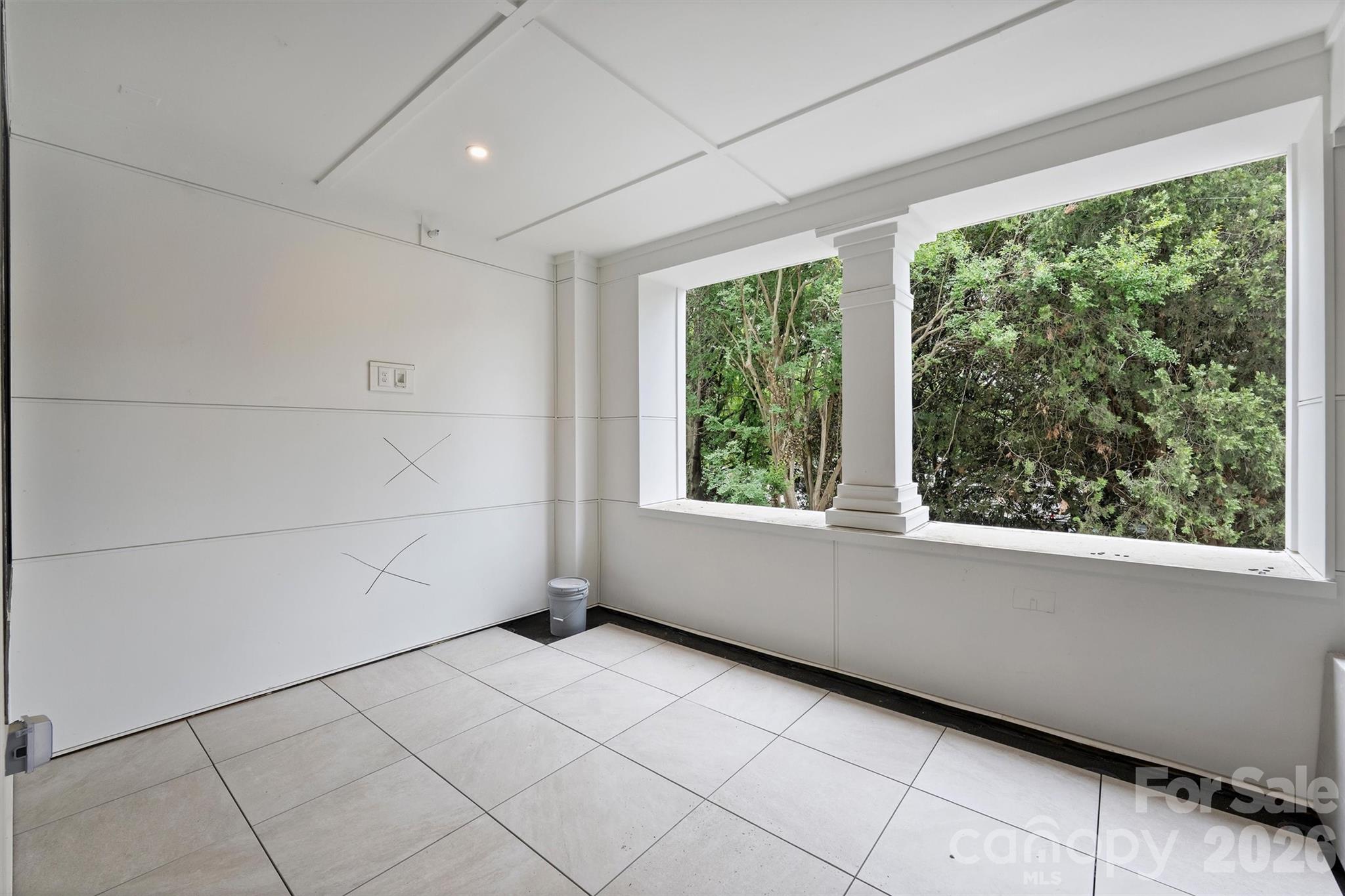 409 Queens Road #304 — Charlotte