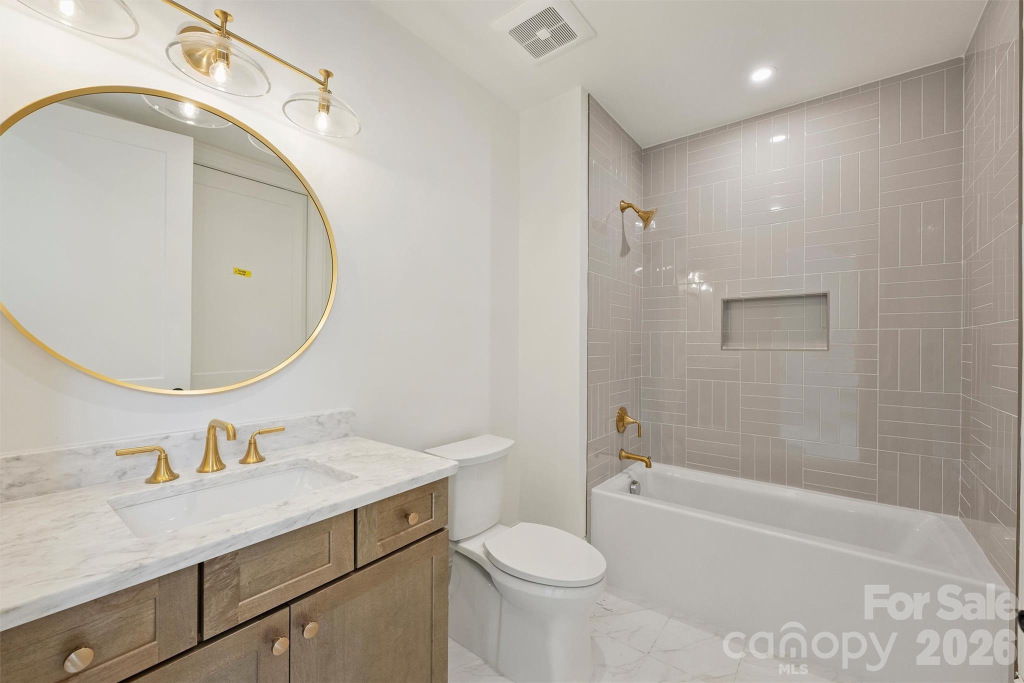 409 Queens Road #304 — Charlotte