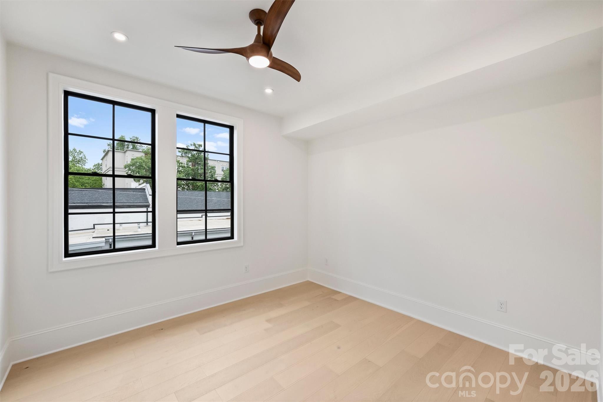 409 Queens Road #304 — Charlotte