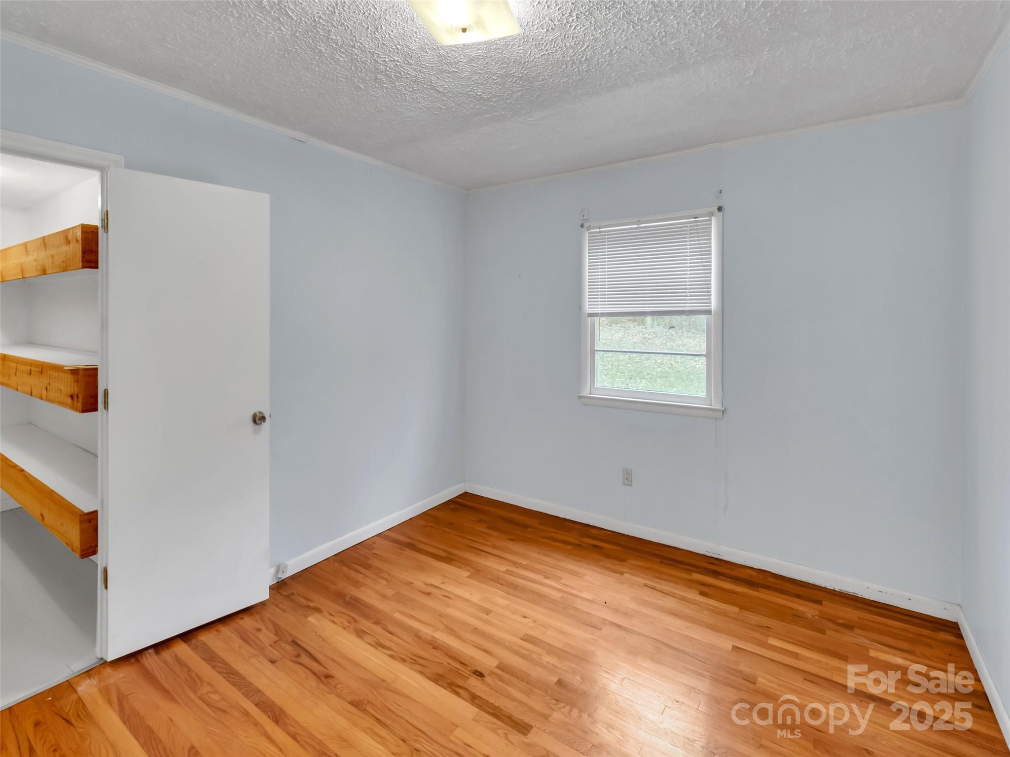 18 & 44 Sierra Point — Waynesville