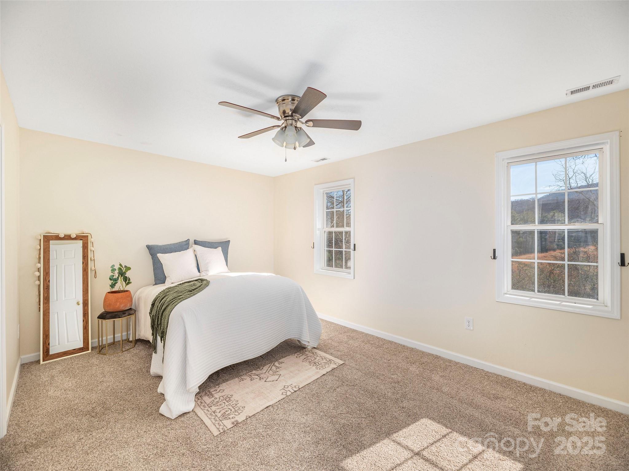 53 Vancott Court — Clyde