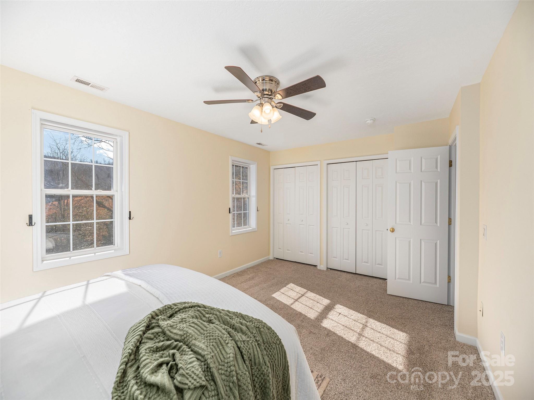 53 Vancott Court — Clyde