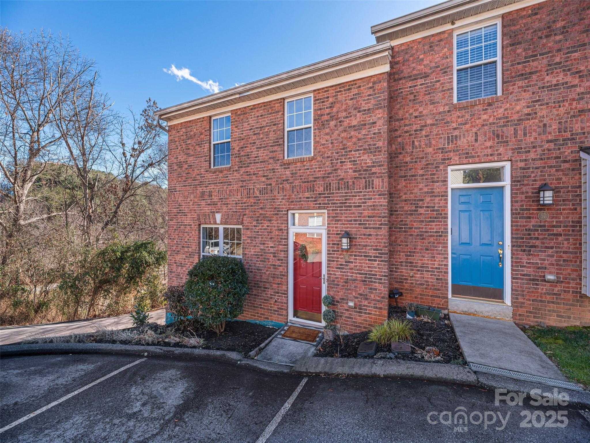 53 Vancott Court — Clyde