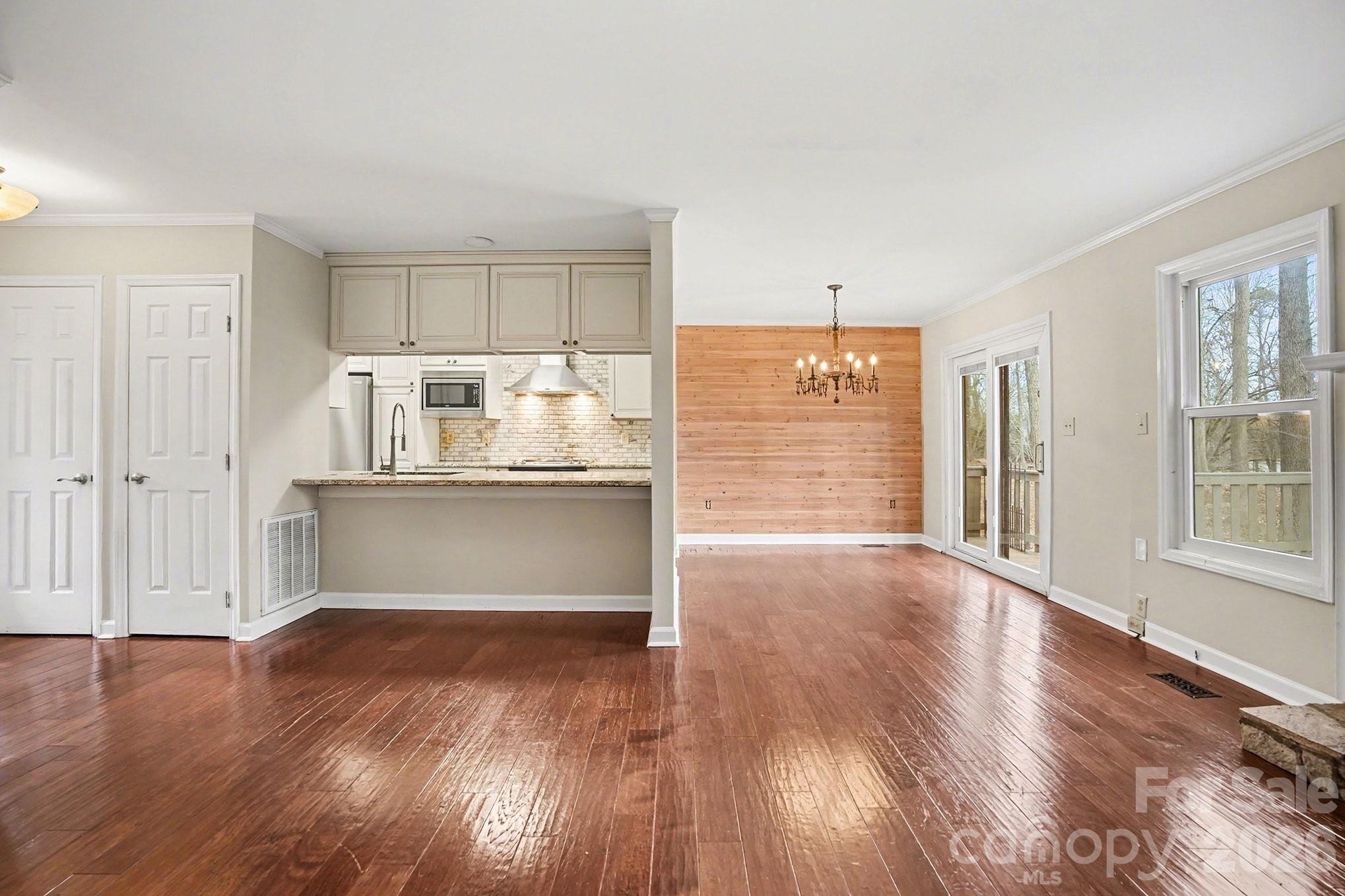374 Tall Oaks Trail — Fort Mill