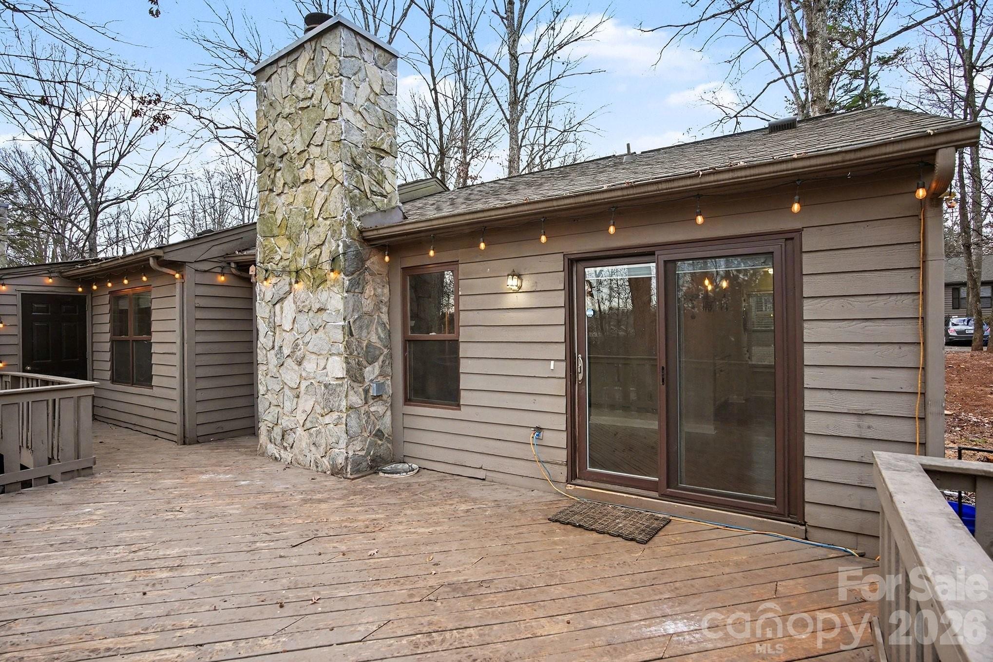 374 Tall Oaks Trail — Fort Mill