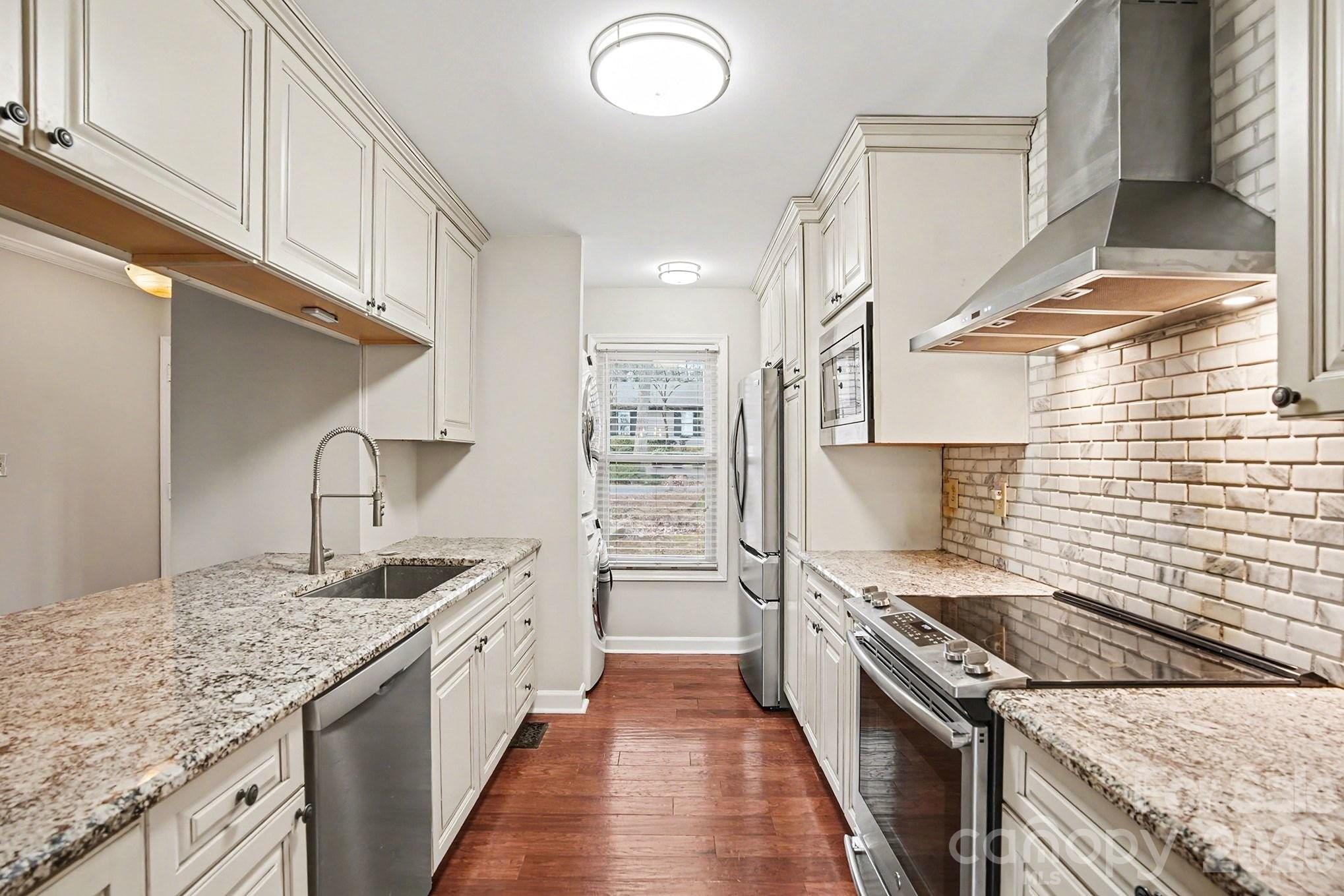 374 Tall Oaks Trail — Fort Mill