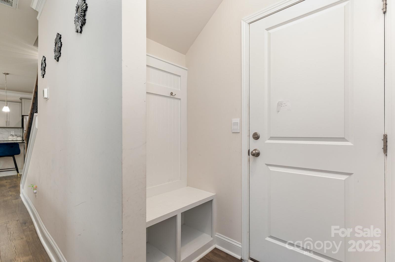 9727 White Chapel Drive NW — Concord