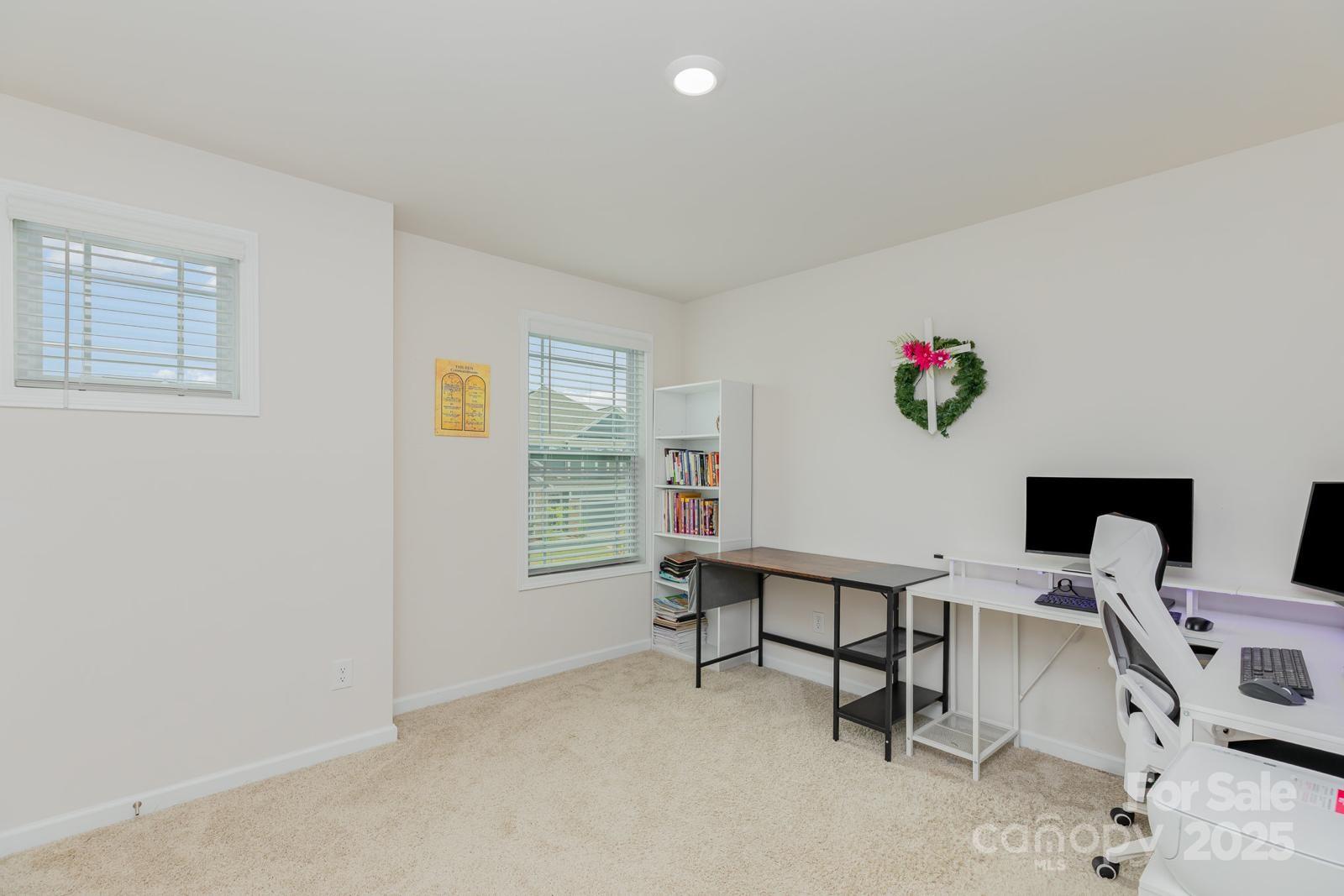 9727 White Chapel Drive NW — Concord