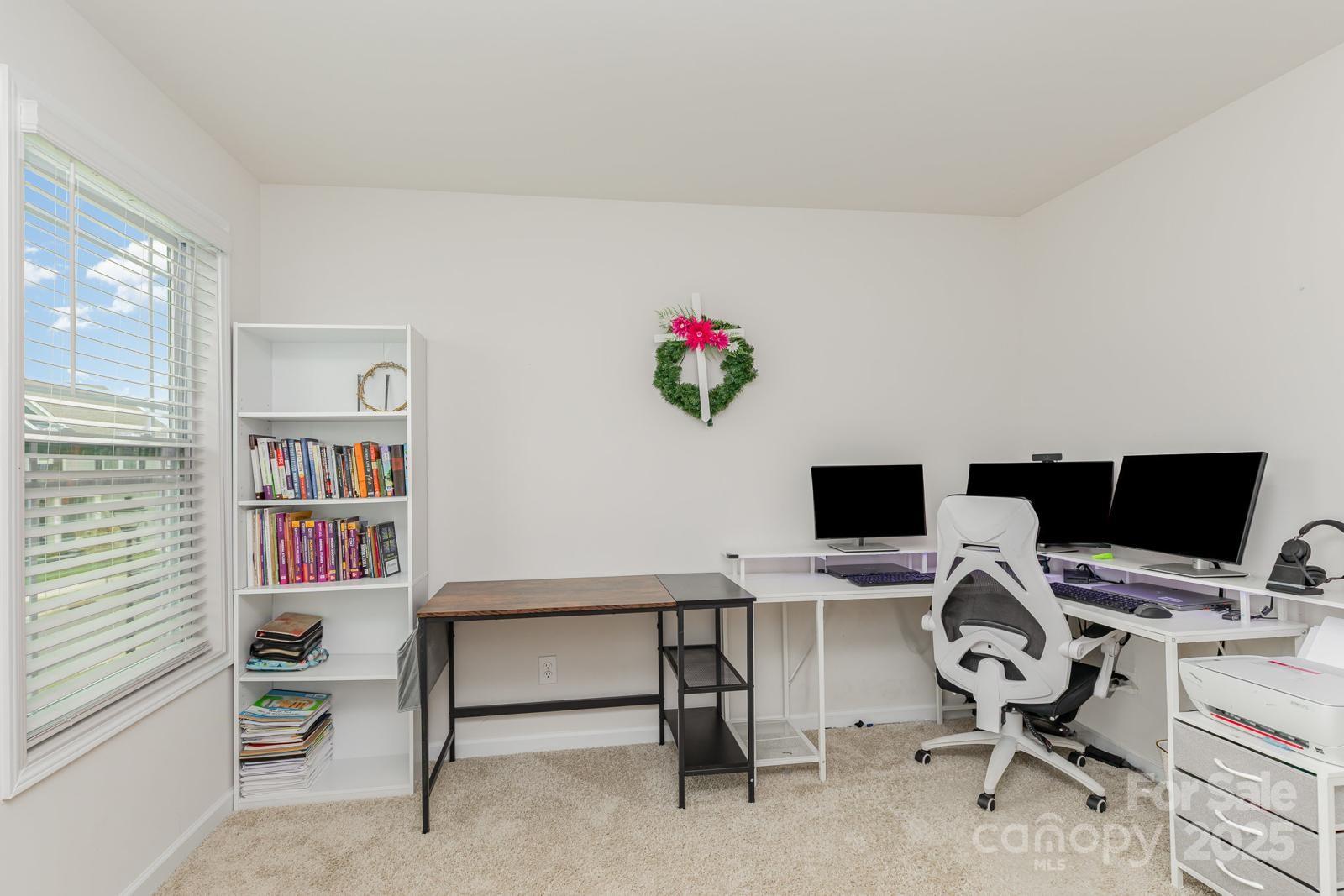 9727 White Chapel Drive NW — Concord