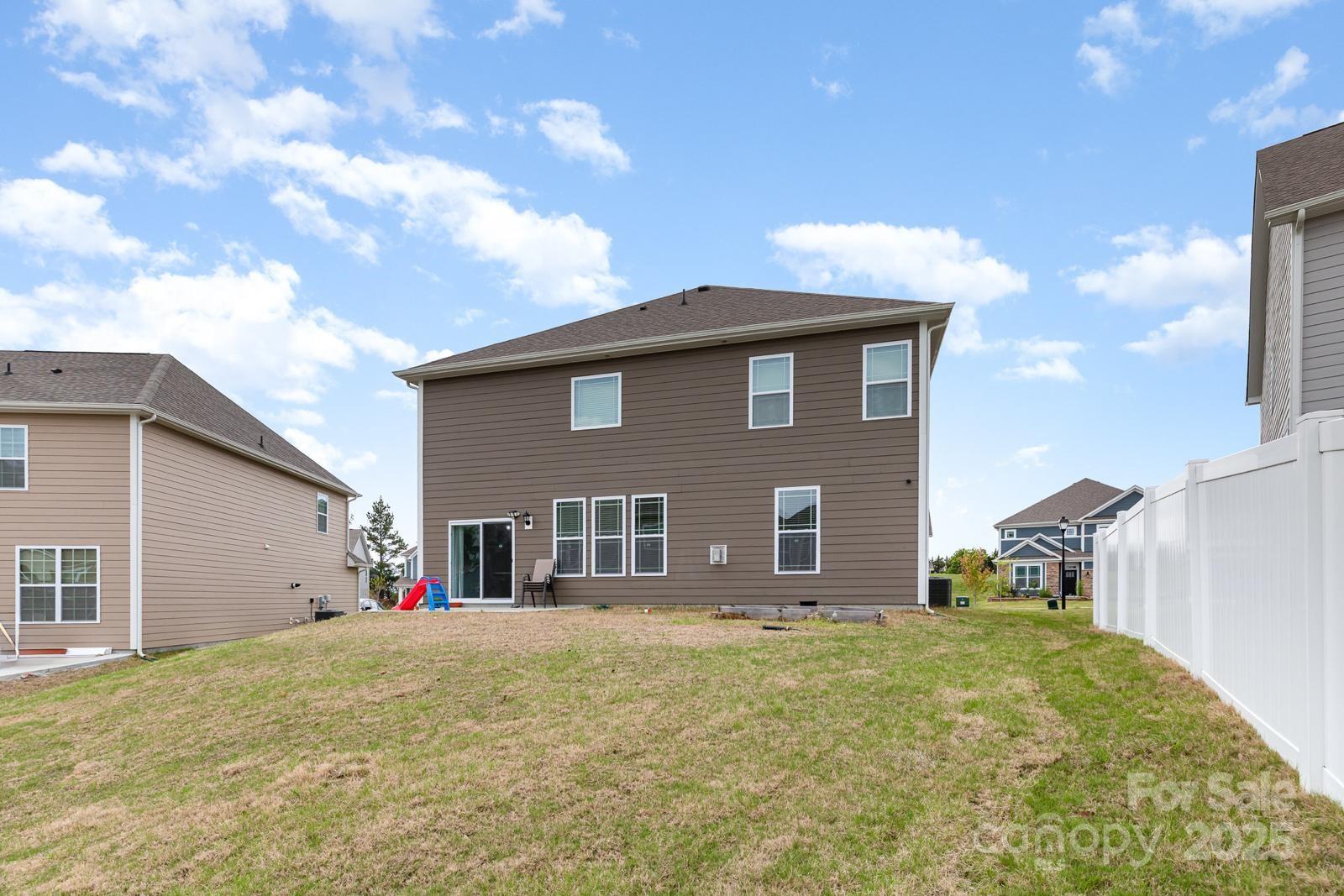 9727 White Chapel Drive NW — Concord