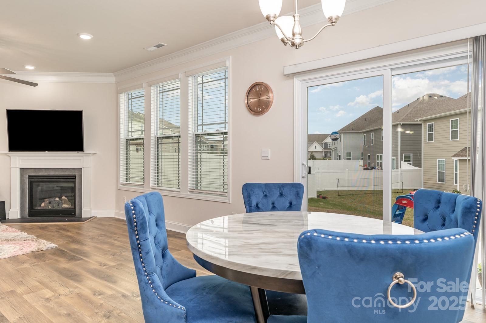 9727 White Chapel Drive NW — Concord