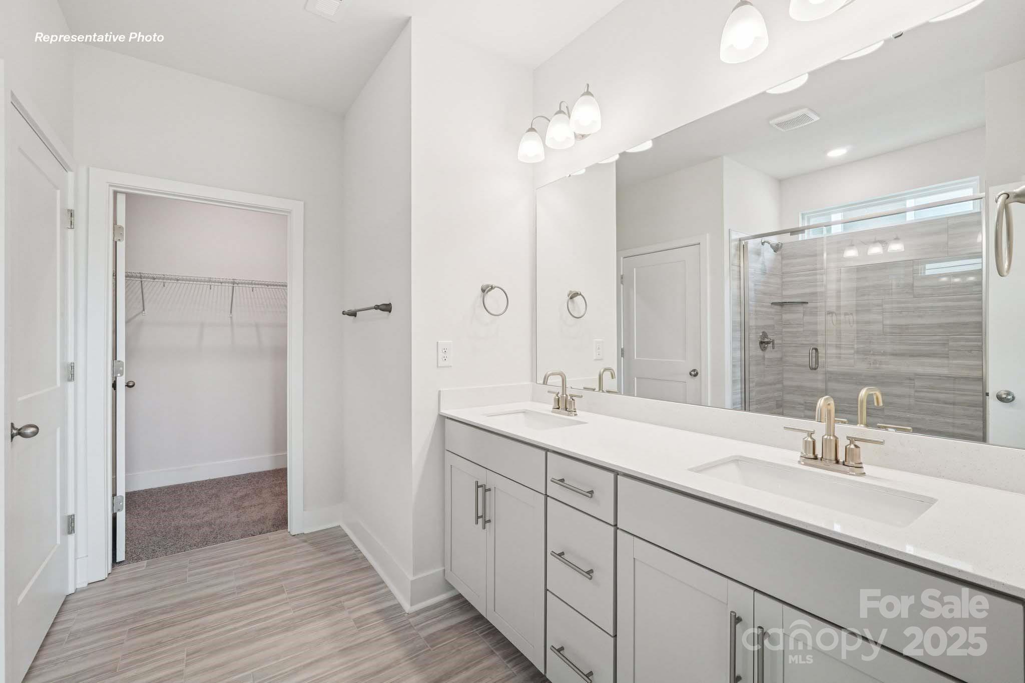 2123 Skyhawk Drive — York