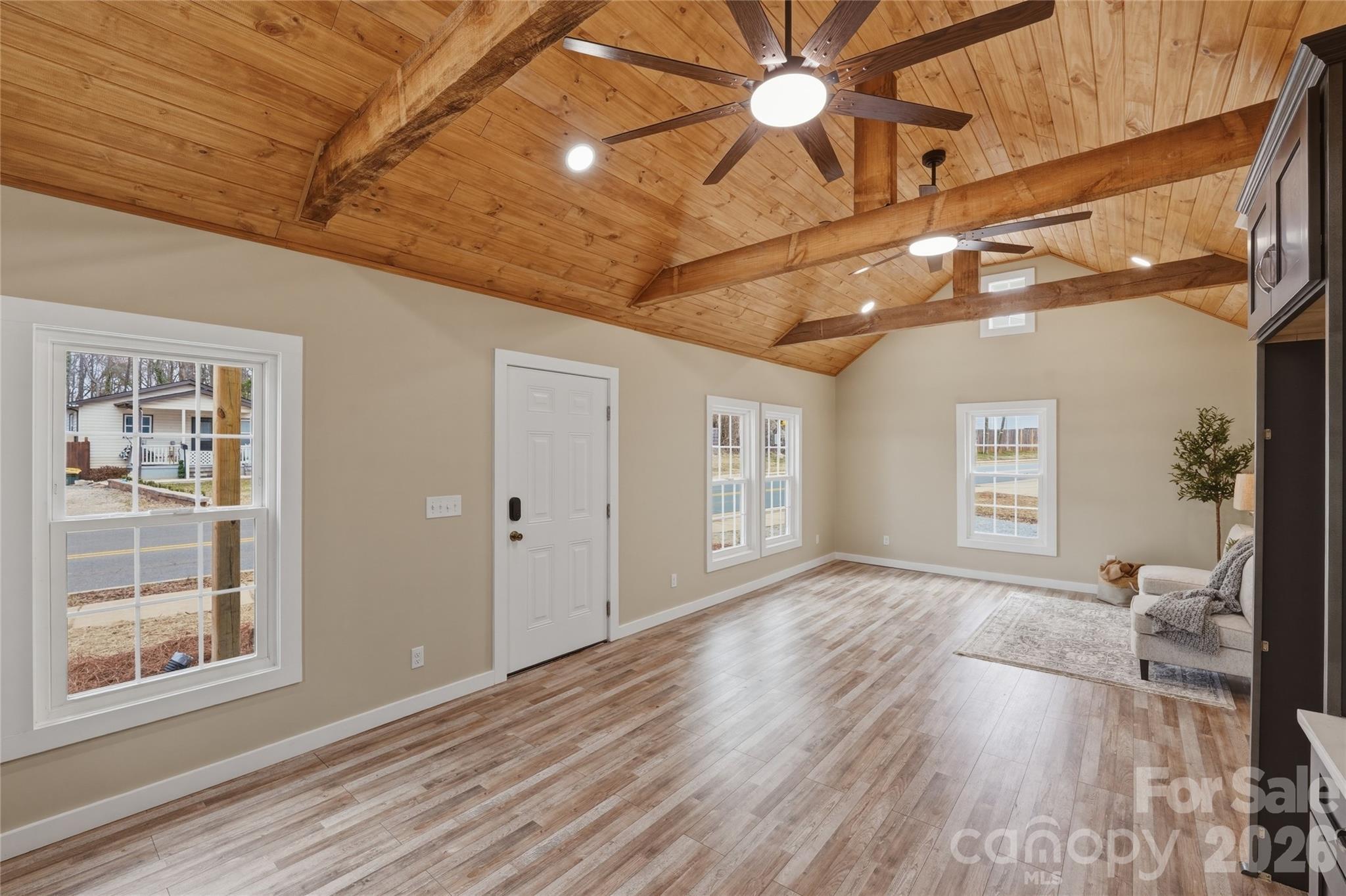 522 W Mclelland Avenue — Mooresville
