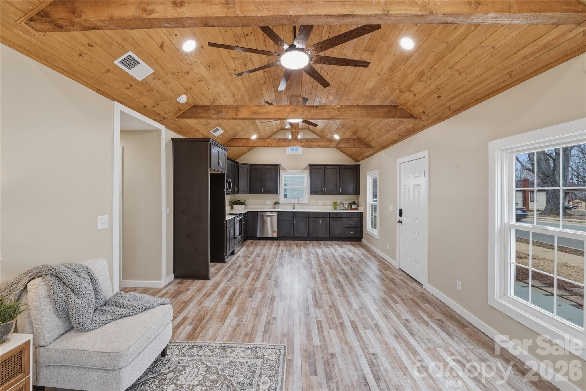 522 W Mclelland Avenue — Mooresville