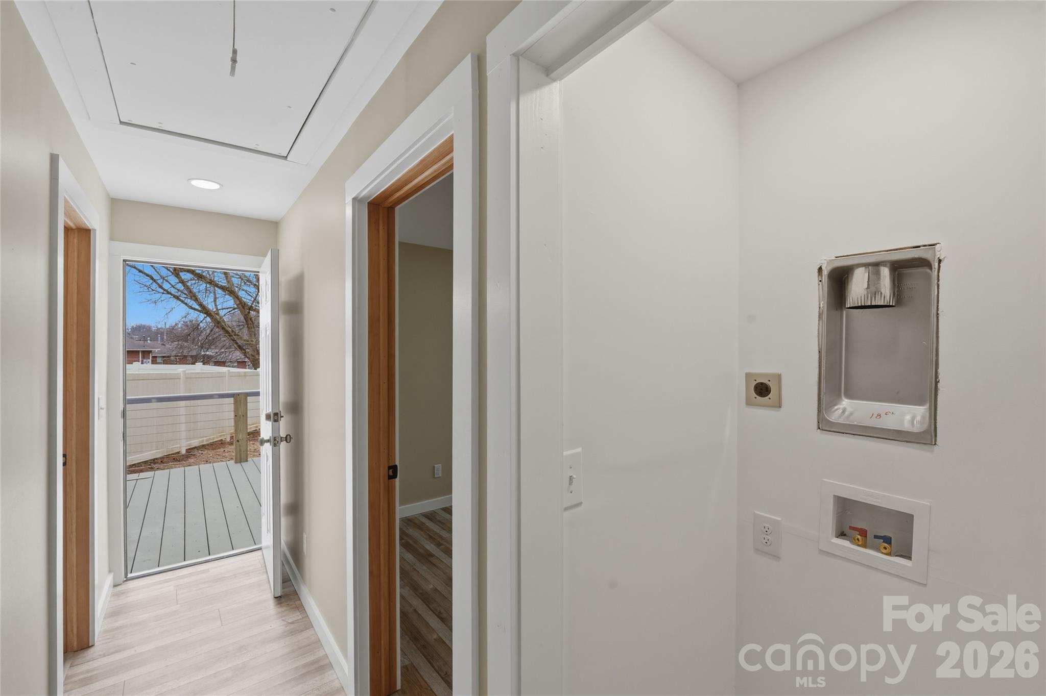 522 W Mclelland Avenue — Mooresville