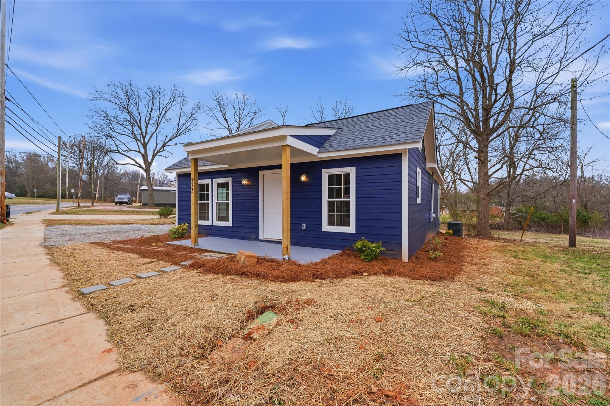 522 W Mclelland Avenue — Mooresville