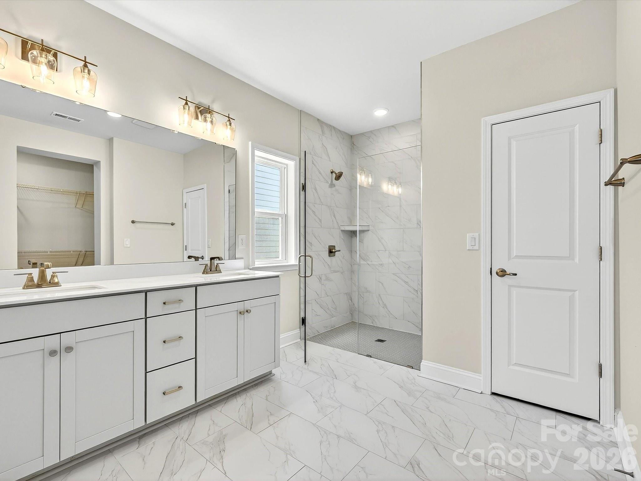 3300 Charolais Lane — Harrisburg