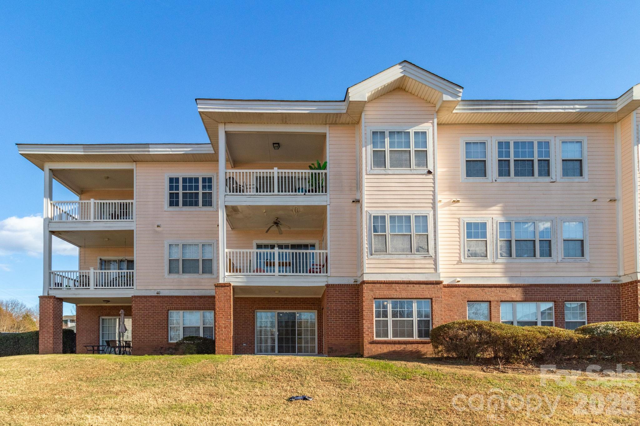 9047 Meadow Vista Road #104 — Charlotte