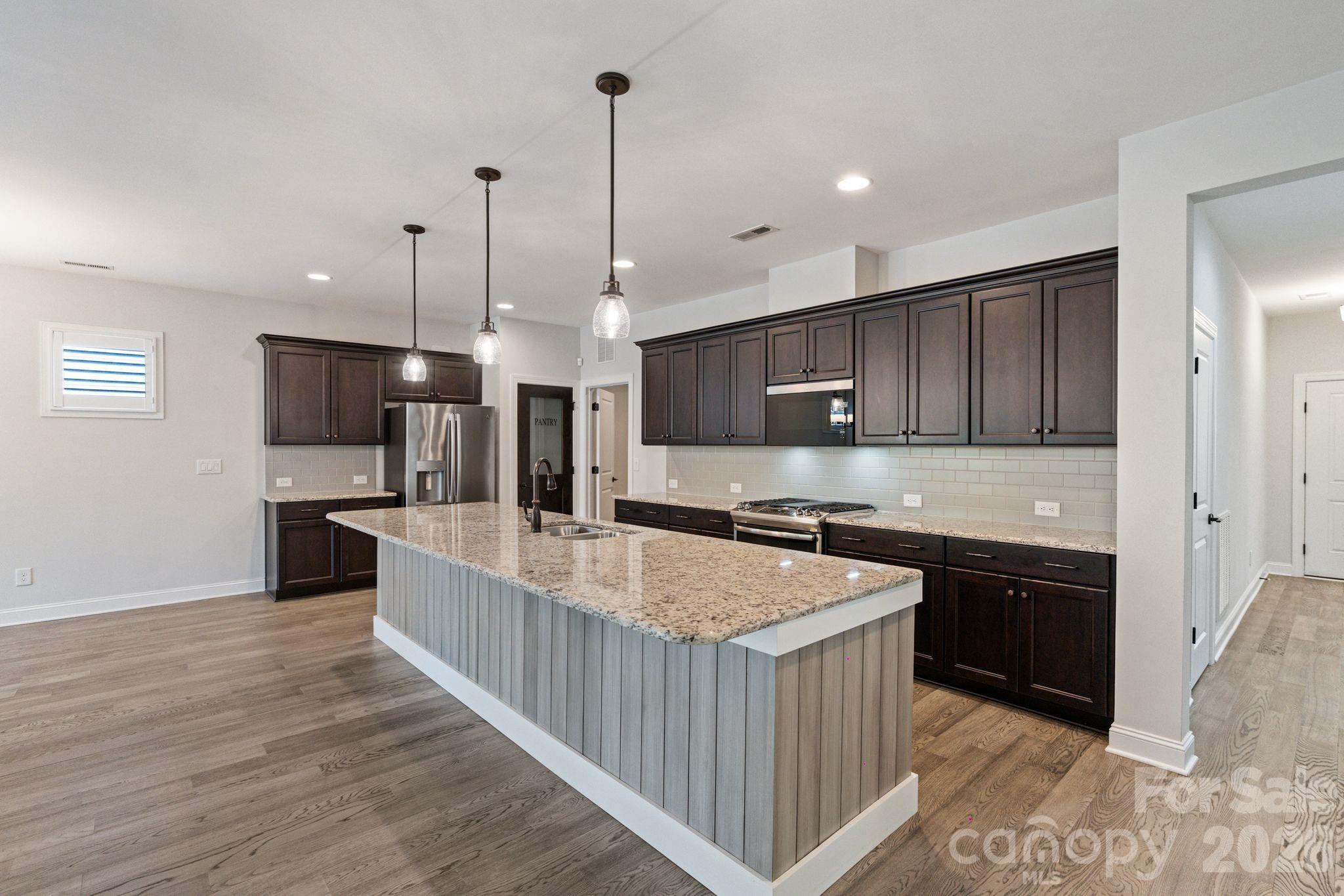 4995 Looking Glass Trail — Denver