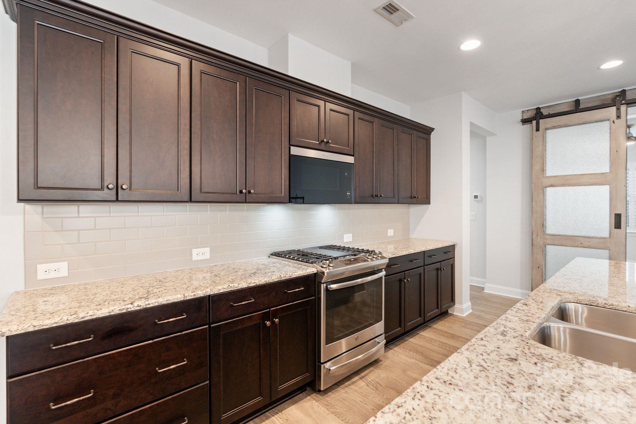 4995 Looking Glass Trail — Denver