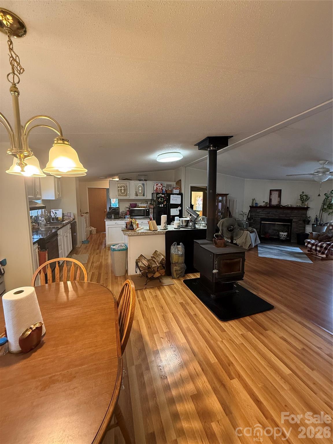 2423 Stones Throw Court — Lenoir