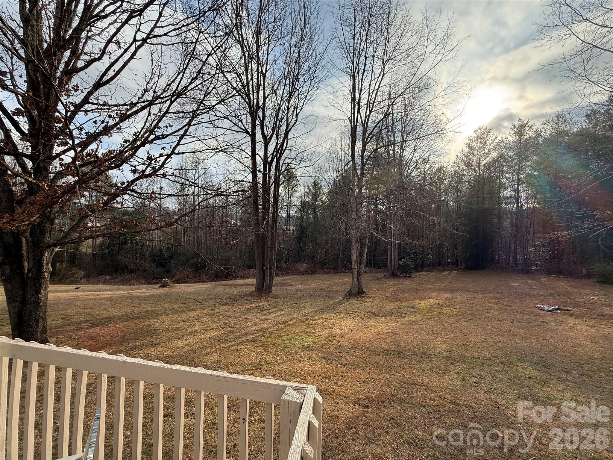 2423 Stones Throw Court — Lenoir