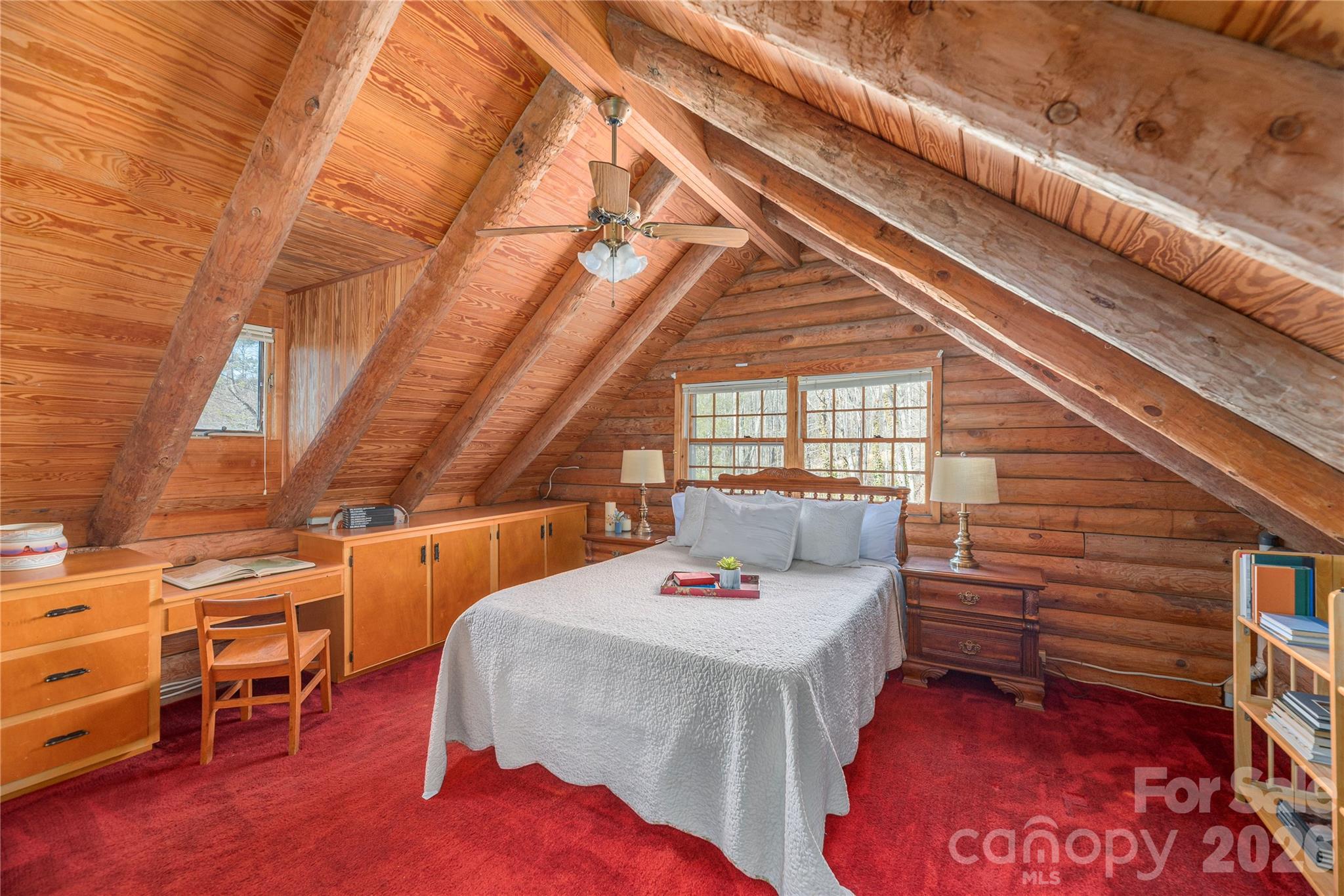 393 Carver Mountain Valley — Sylva