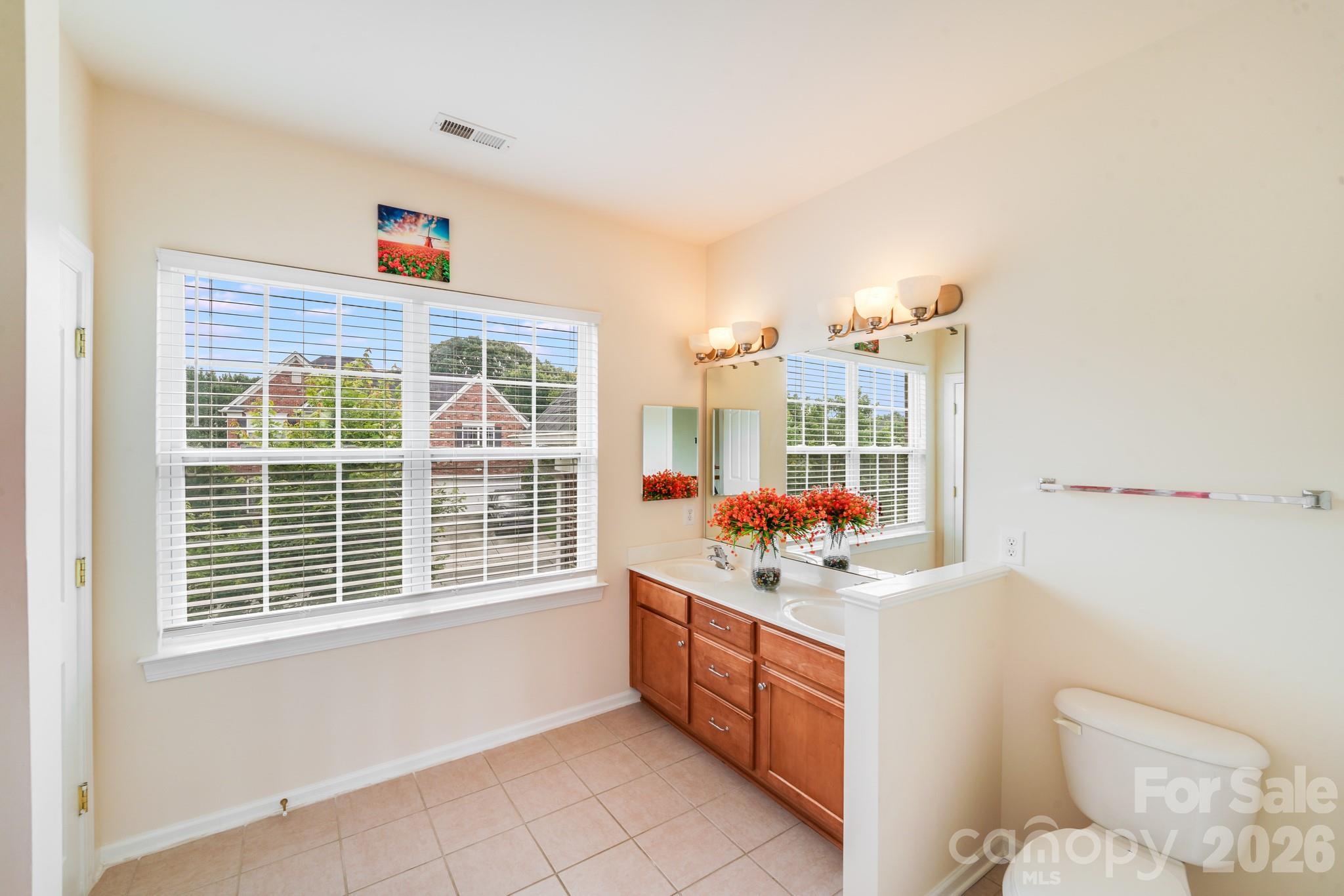 6227 Castlecove Road — Charlotte
